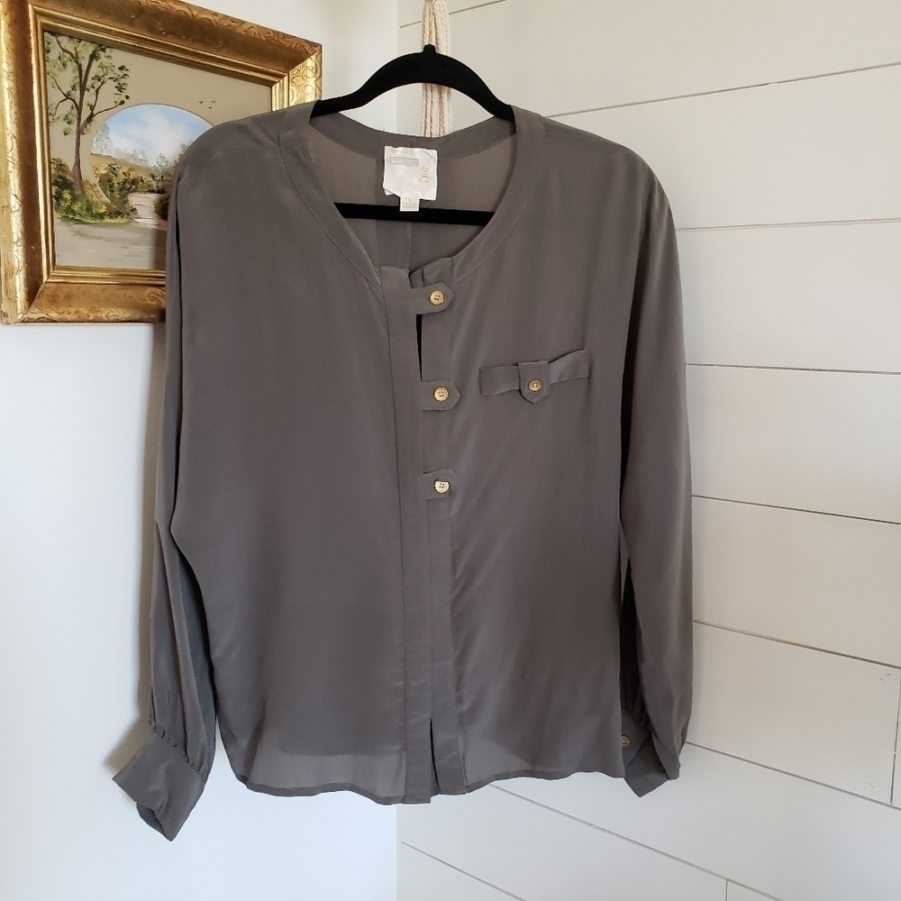 Line & Dot Olive Green 100% silk button up long sleeve blouse Small